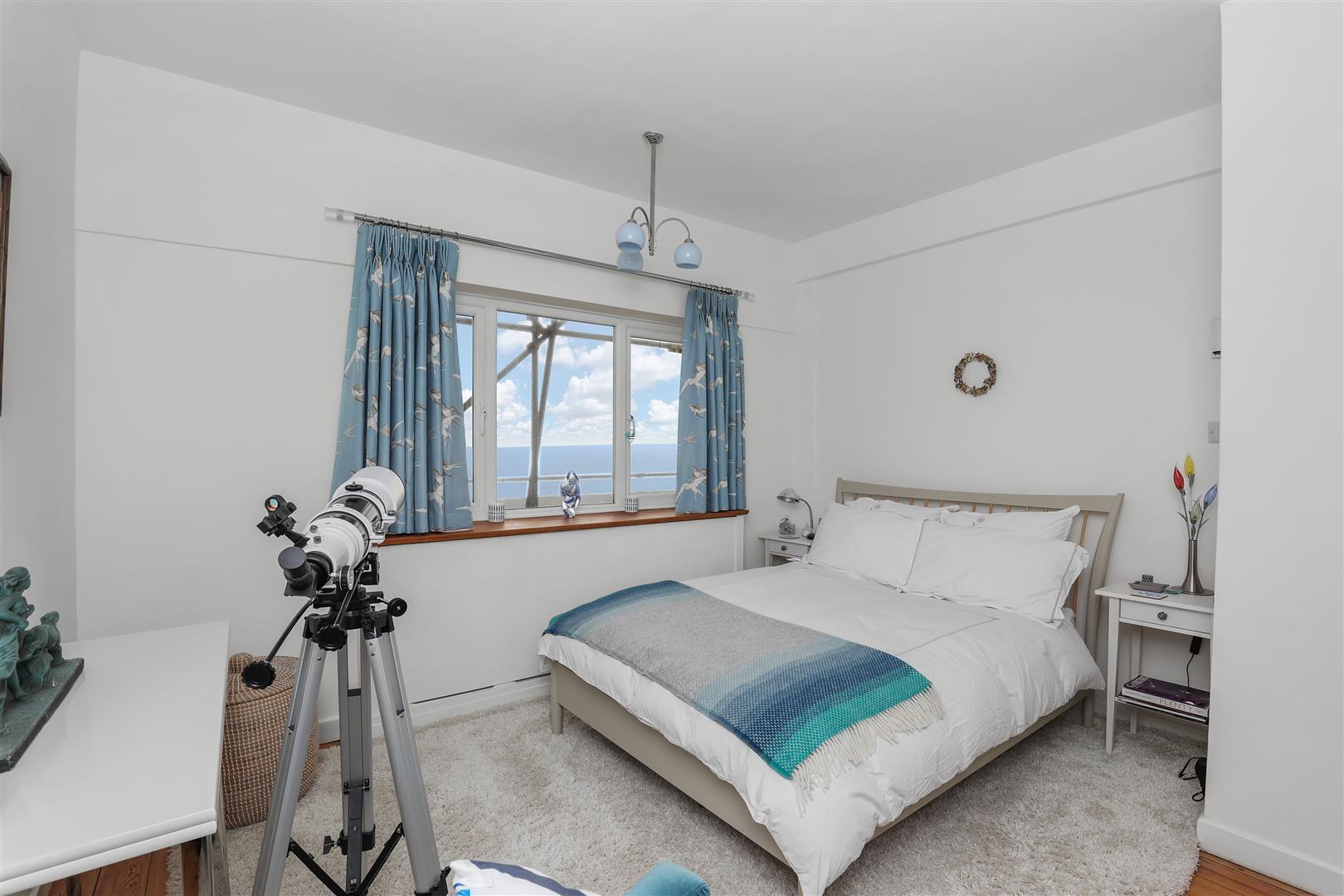 3 bed flat for sale in Marine Court, St. Leonards-On-Sea  - Property Image 12