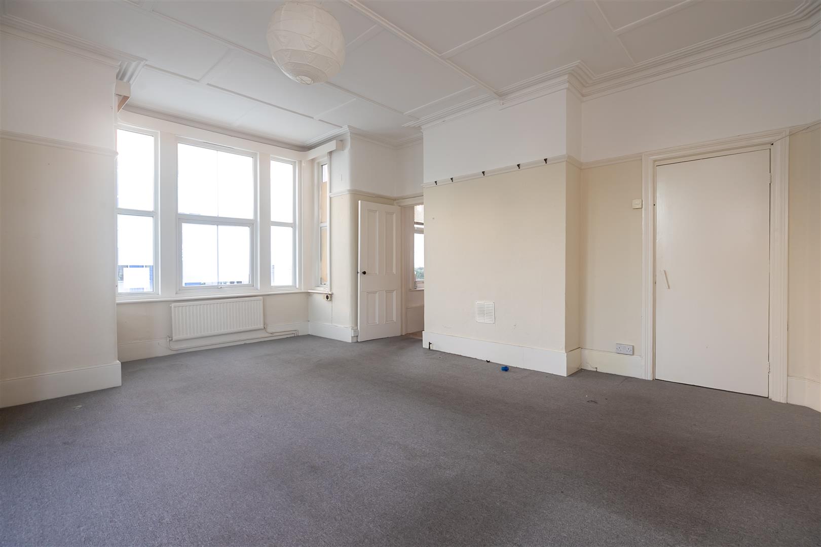 1 bed flat for sale in London Road, St. Leonards-On-Sea  - Property Image 2