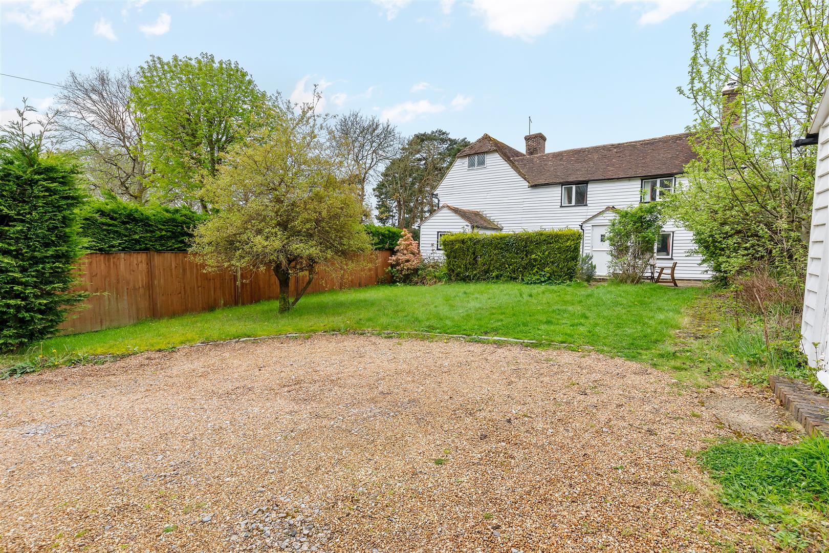 2 bed semi-detached house for sale in High Street, Hawkhurst  - Property Image 3