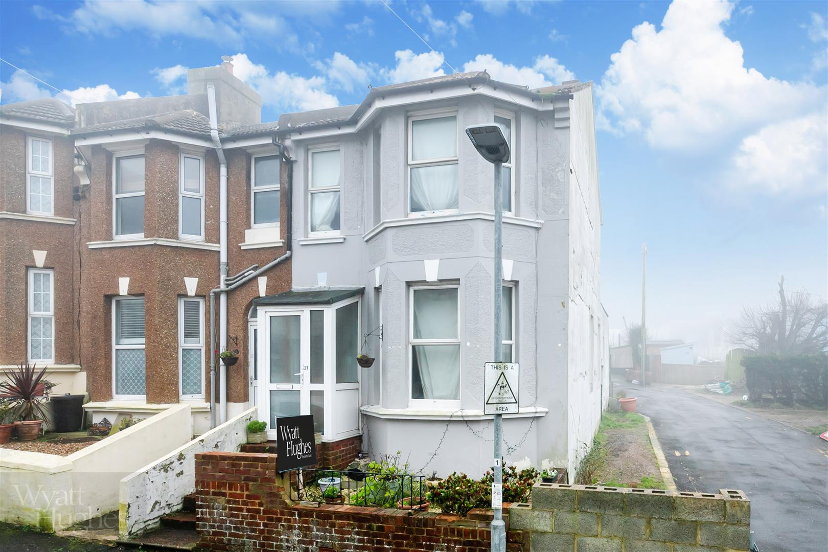 3 bed end of terrace house for sale in Salisbury Road, St. Leonards-On-Sea  - Property Image 1