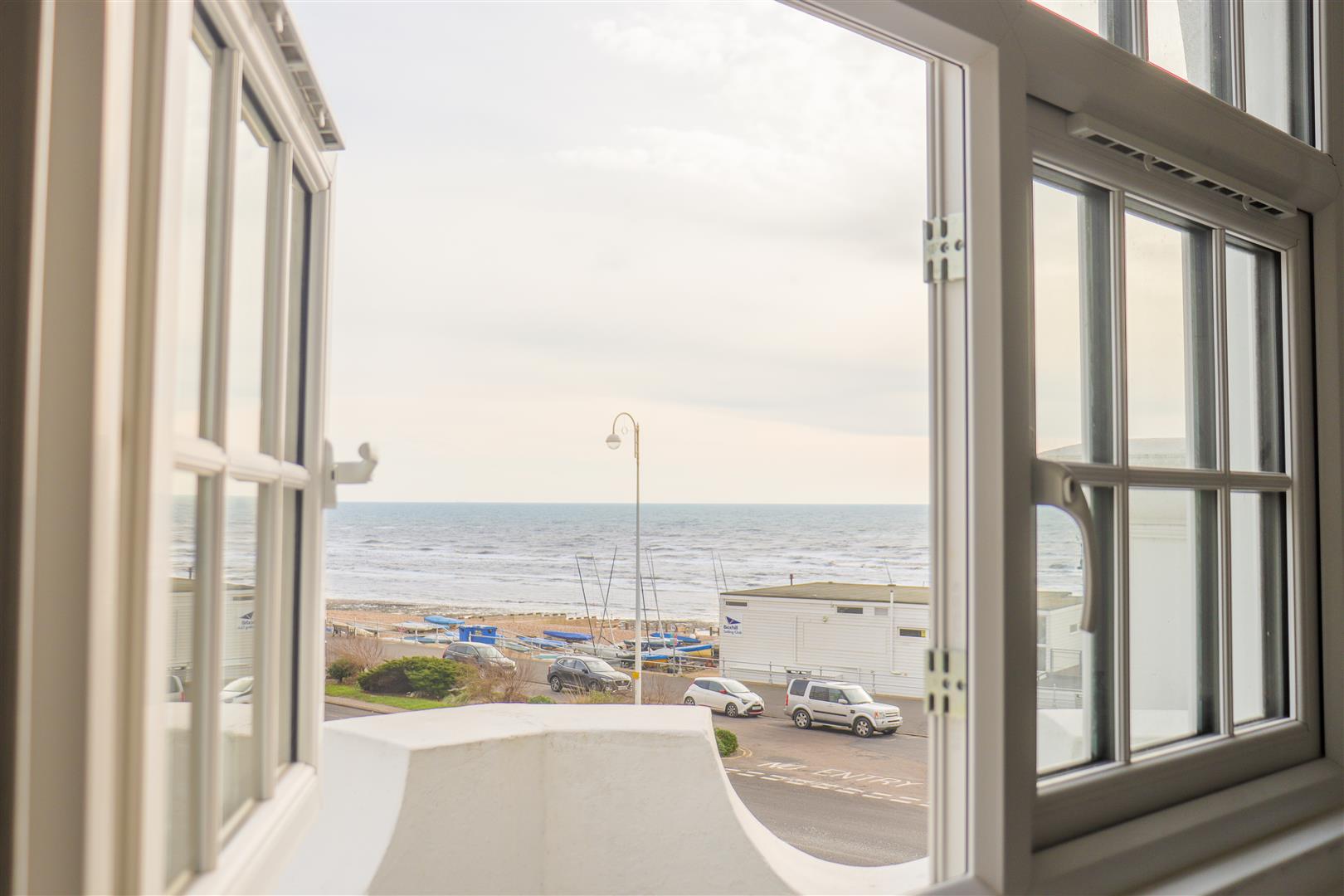 3 bed apartment for sale in Sea Road, Bexhill-On-Sea  - Property Image 10