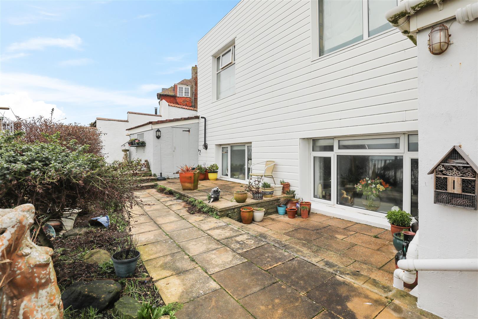 2 bed apartment for sale in West Hill Road, St. Leonards-On-Sea  - Property Image 22