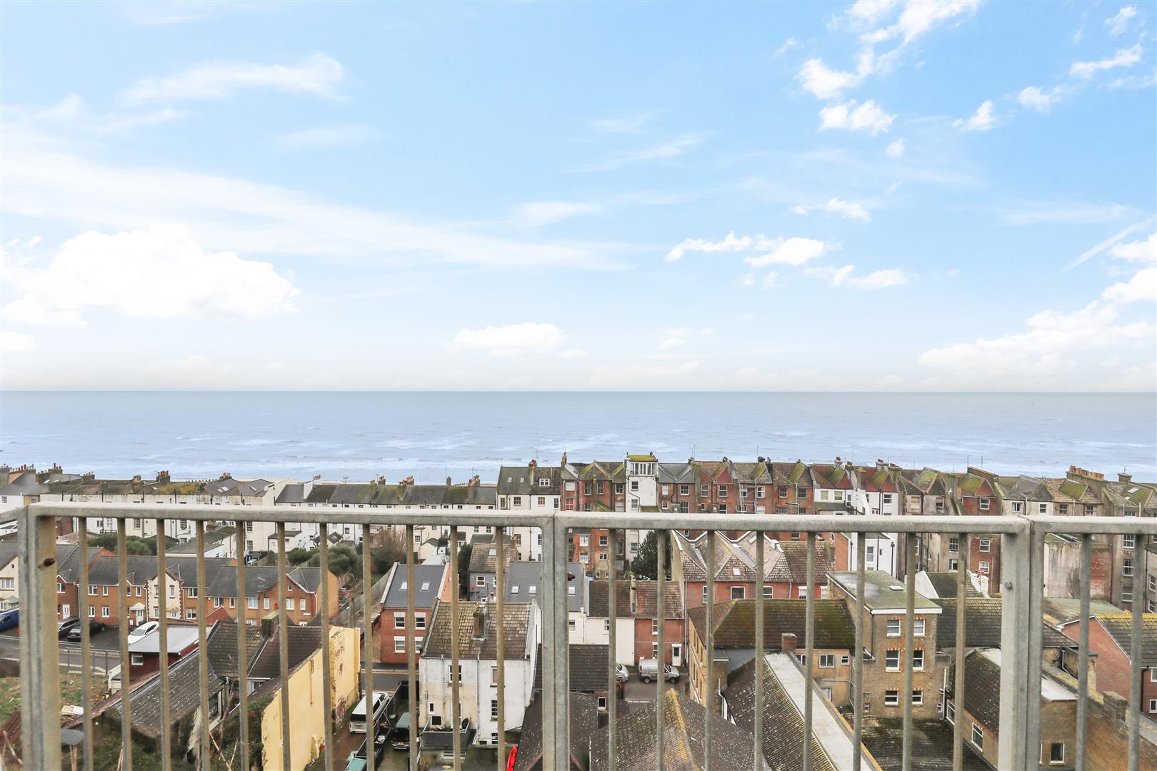 2 bed apartment for sale in West Hill Road, St. Leonards-On-Sea  - Property Image 31