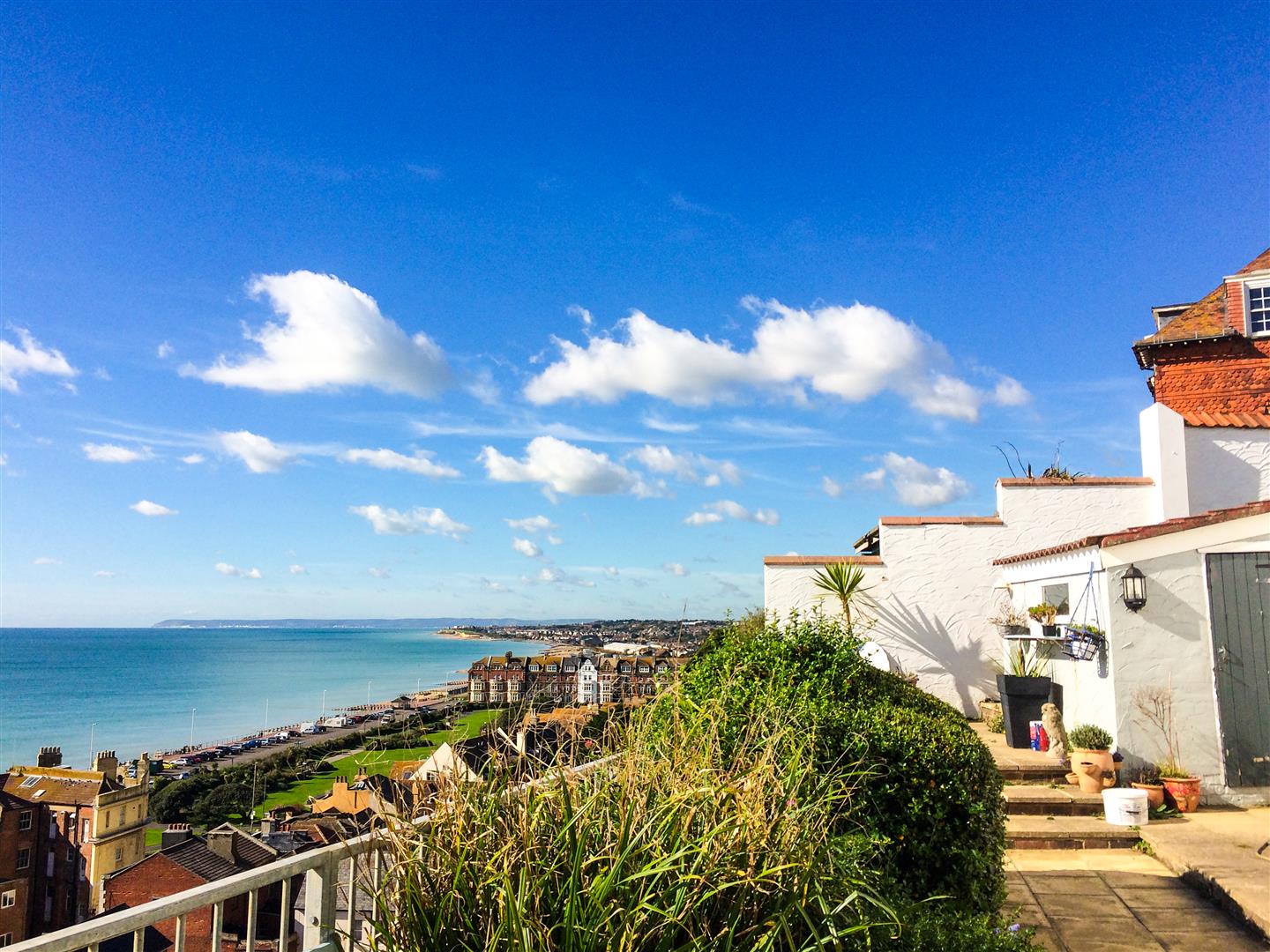 2 bed apartment for sale in West Hill Road, St. Leonards-On-Sea - Property Image 1