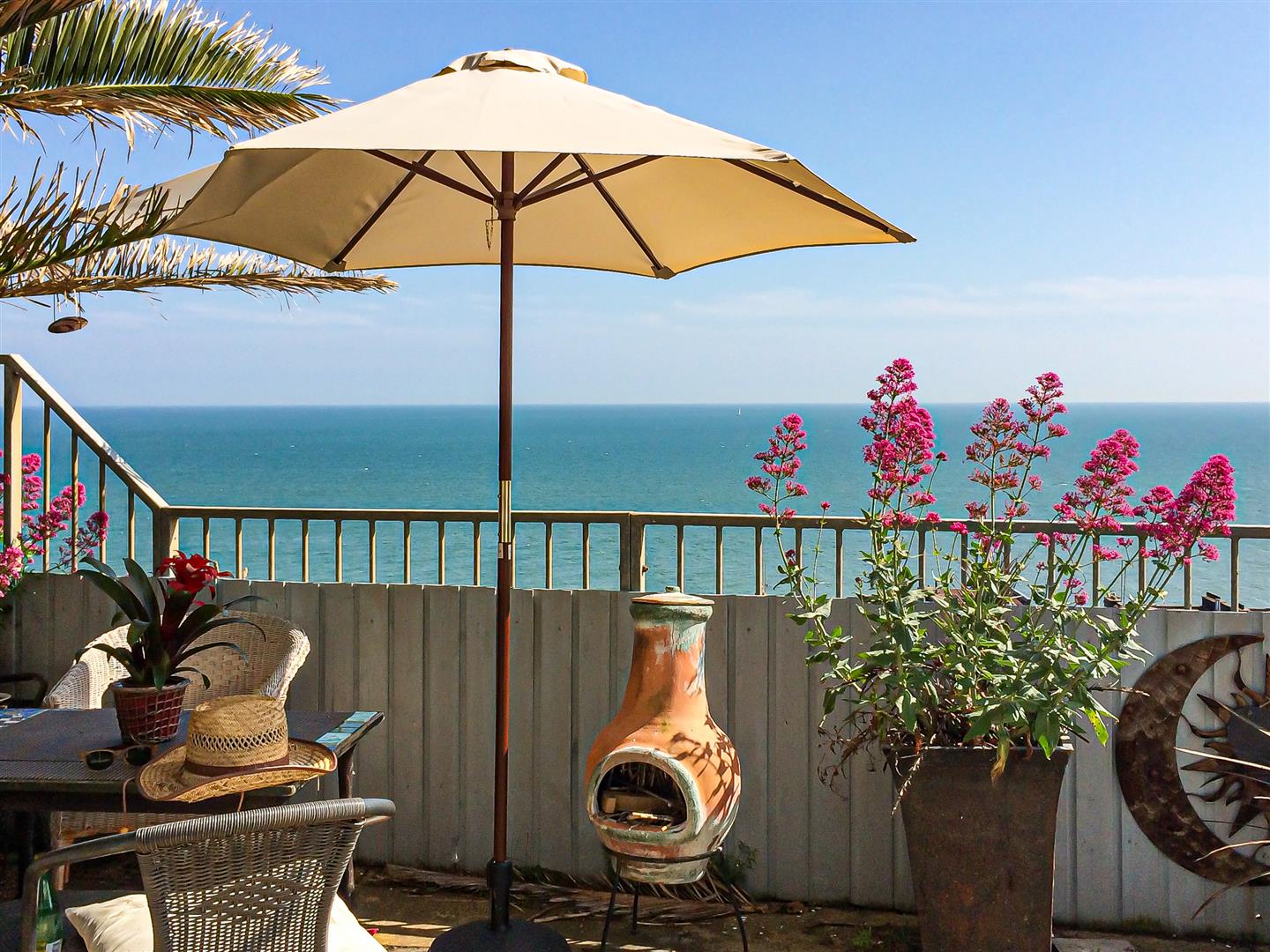 2 bed apartment for sale in West Hill Road, St. Leonards-On-Sea  - Property Image 2