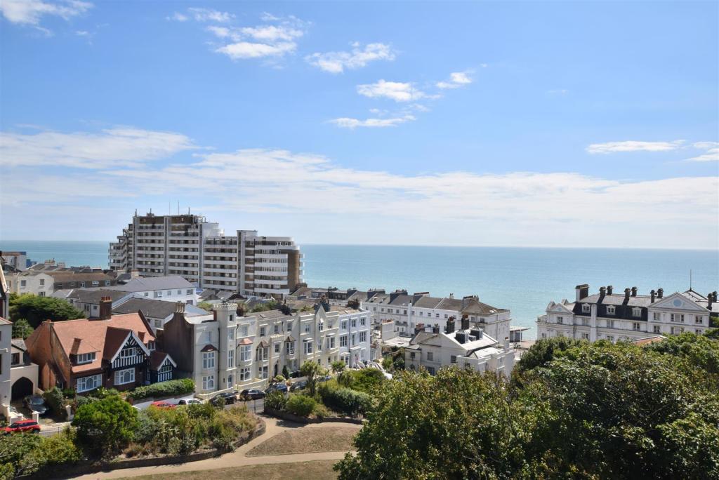 1 bed flat for sale in Quarry Hill, St. Leonards-On-Sea  - Property Image 17