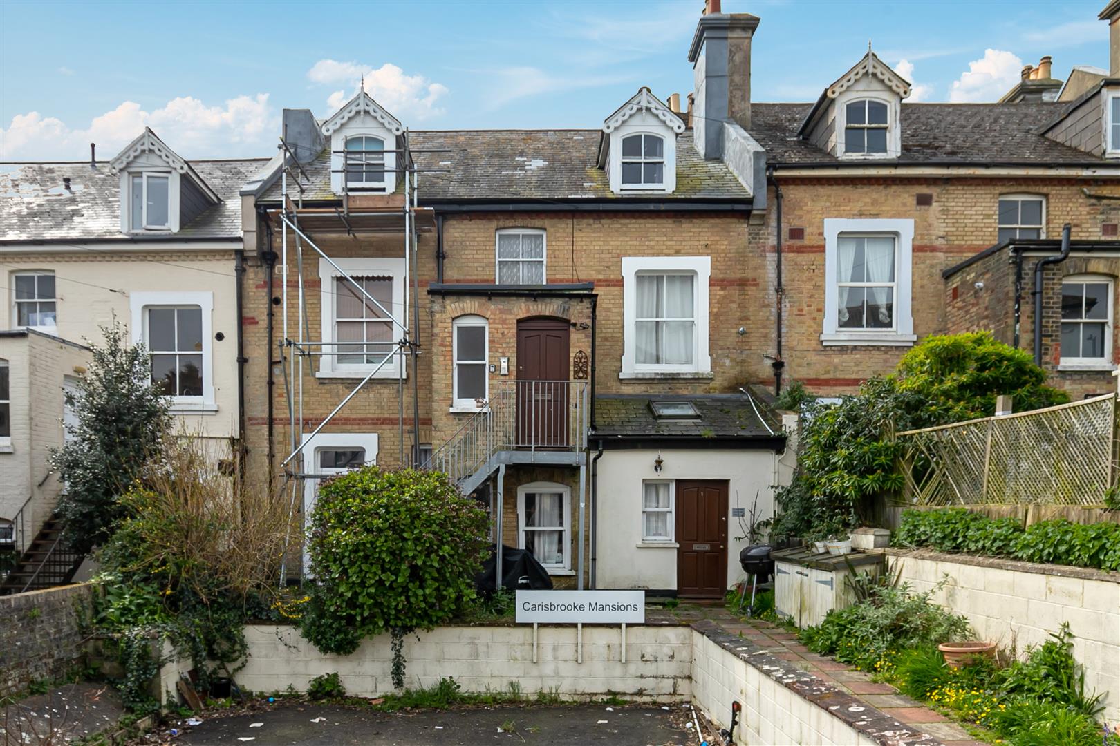 1 bed apartment for sale in Stockleigh Road, St. Leonards-On-Sea - Property Image 1