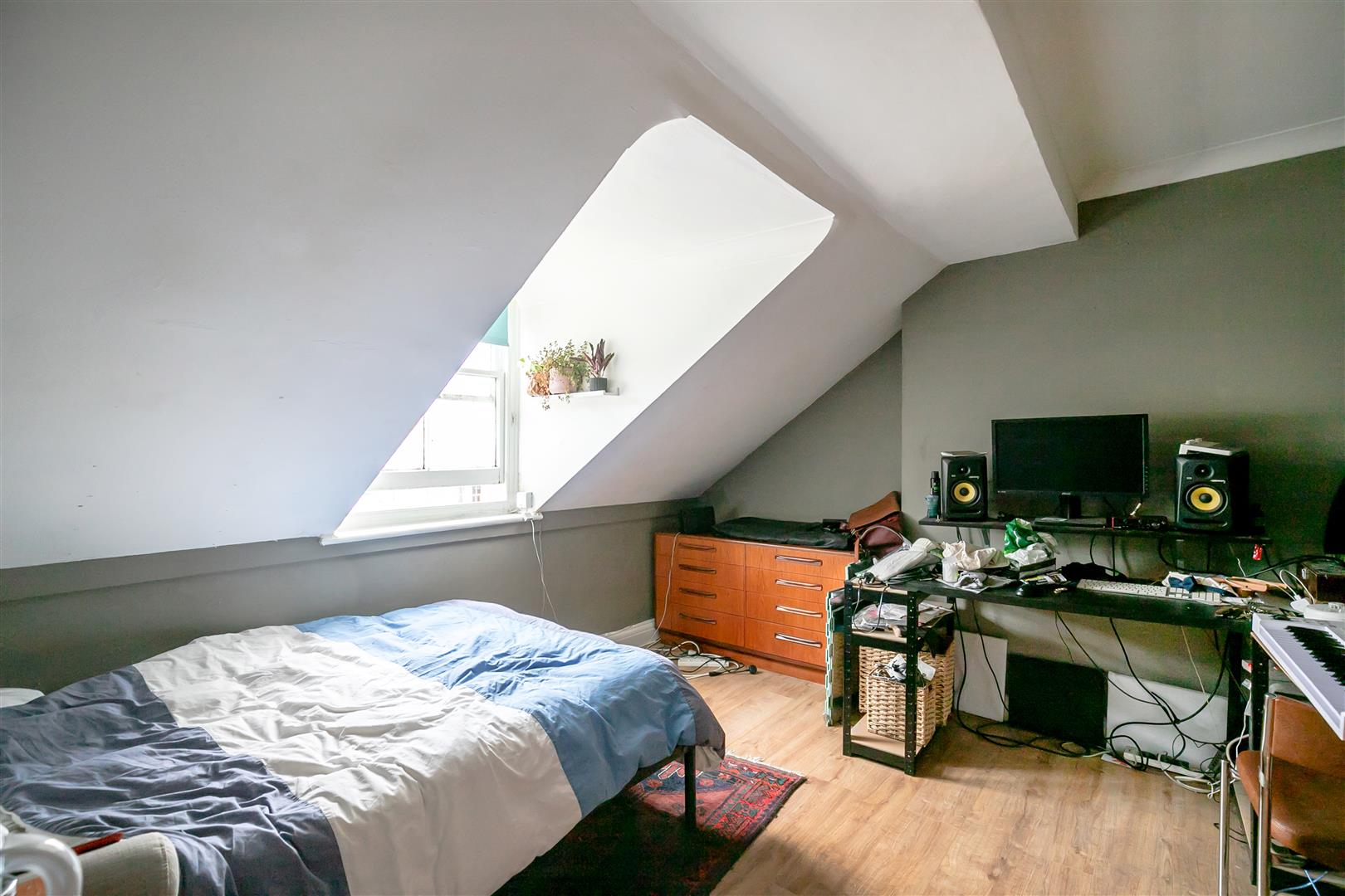 1 bed apartment for sale in Stockleigh Road, St. Leonards-On-Sea  - Property Image 6