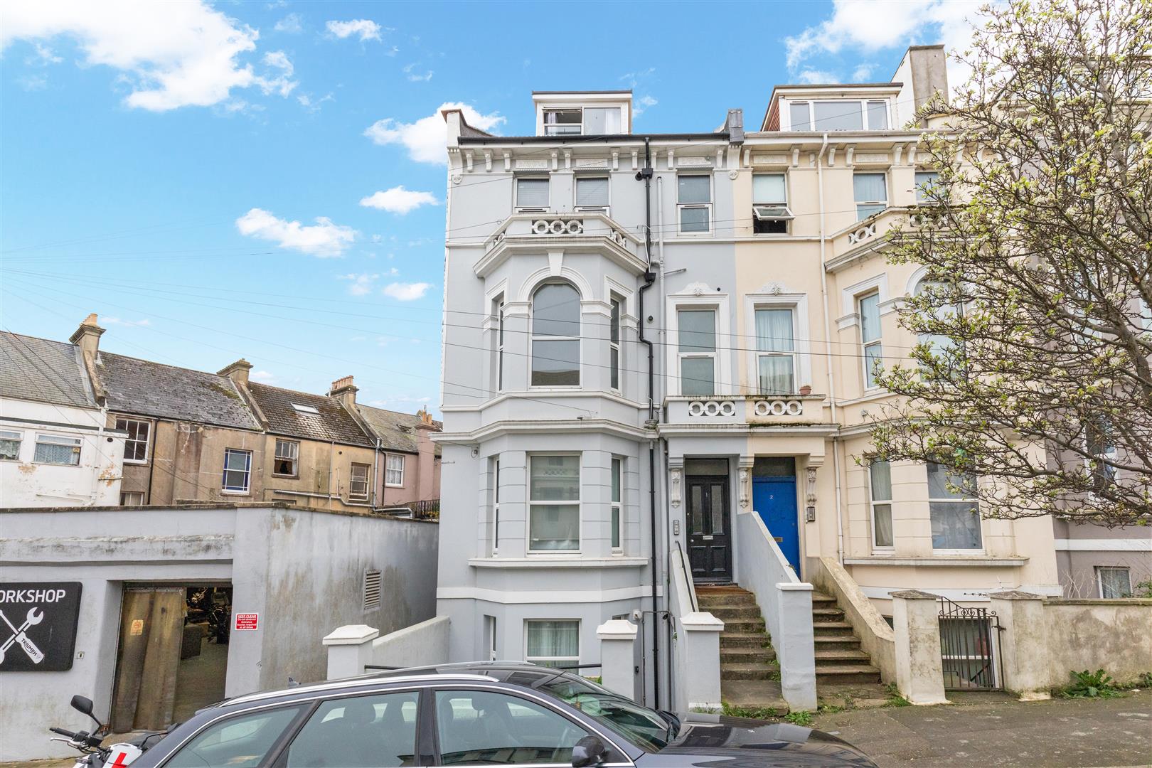 2 bed flat for sale in Stockleigh Road, St. Leonards-On-Sea - Property Image 1