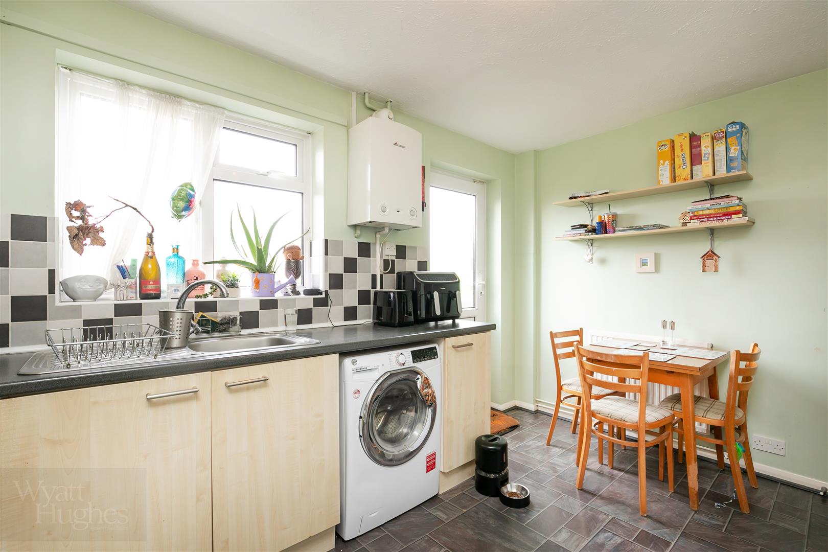 2 bed terraced house for sale in Warren Close, St. Leonards-On-Sea  - Property Image 19