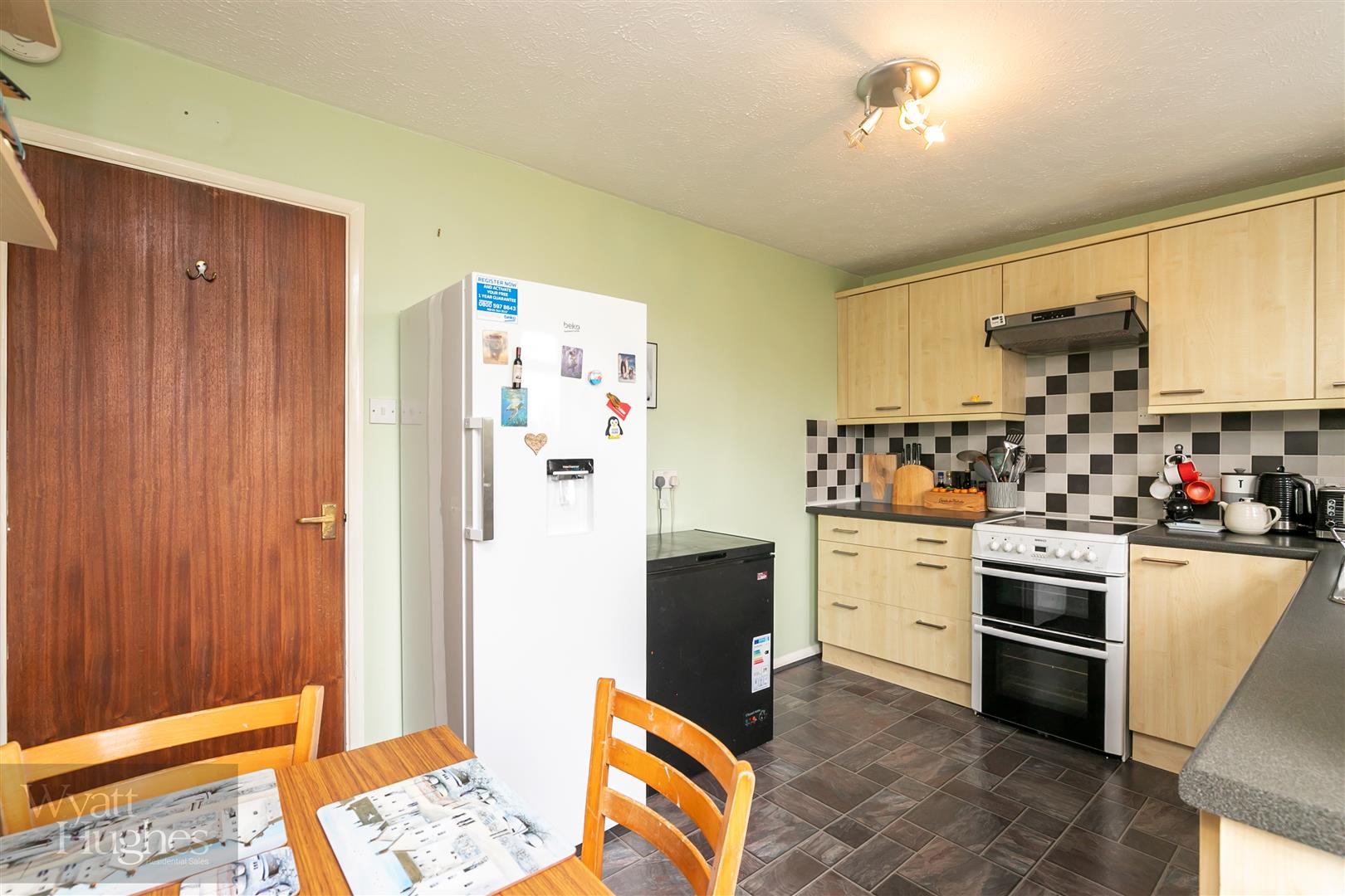 2 bed terraced house for sale in Warren Close, St. Leonards-On-Sea  - Property Image 12