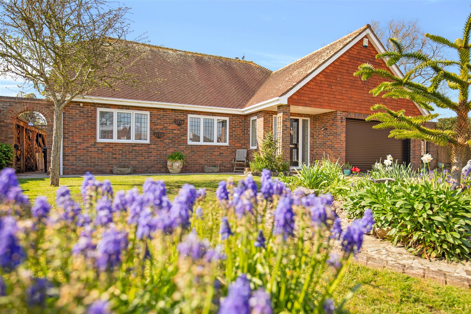 5 bed detached bungalow for sale in Thorne Crescent, Bexhill-On-Sea  - Property Image 6