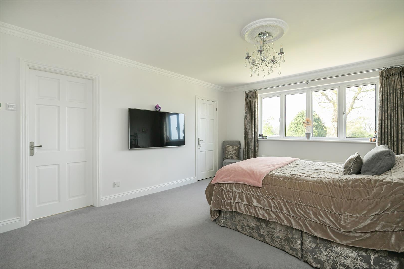 5 bed detached bungalow for sale in Thorne Crescent, Bexhill-On-Sea  - Property Image 20