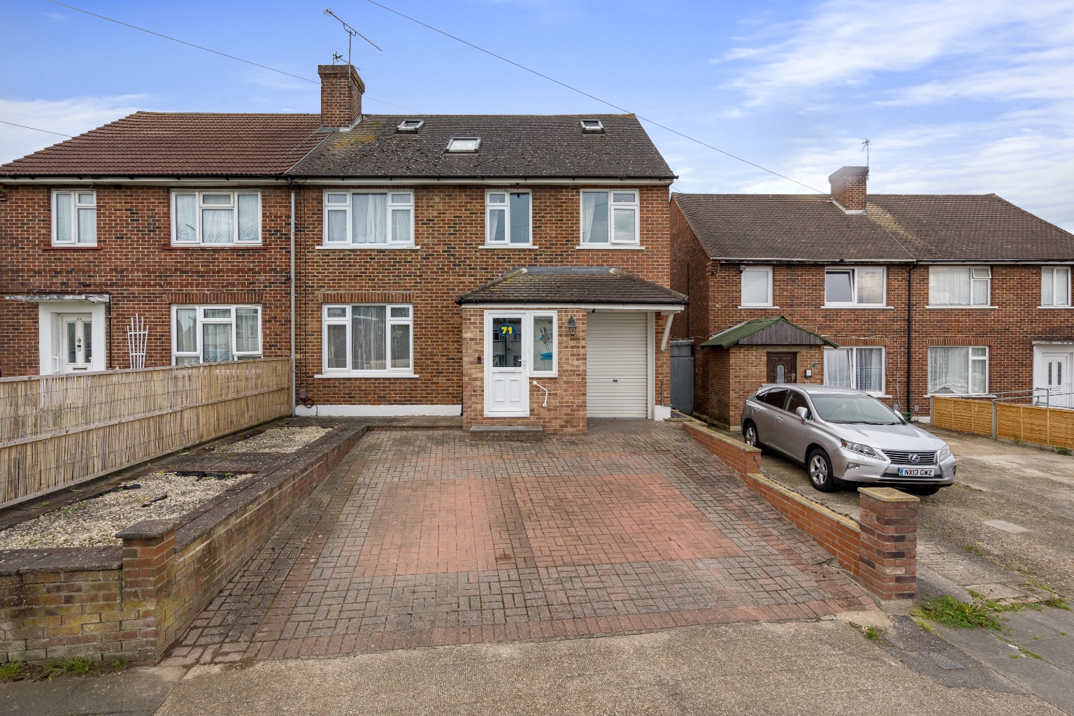 4 bed semi-detached house for sale in Henderson Drive, Dartford  - Property Image 1