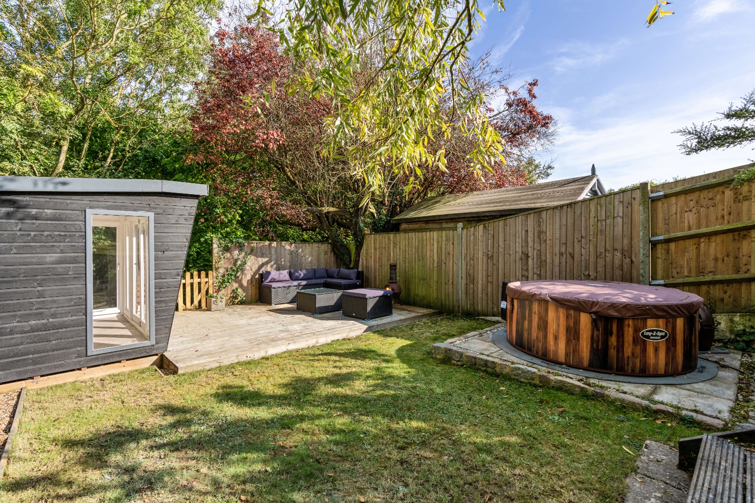 3 bed semi-detached house for sale in Bower Lane, Dartford  - Property Image 11