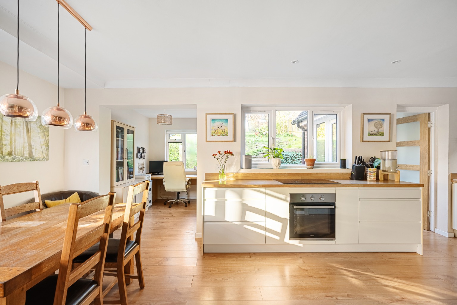 3 bed detached house for sale in Pollyhaugh, Kent  - Property Image 3