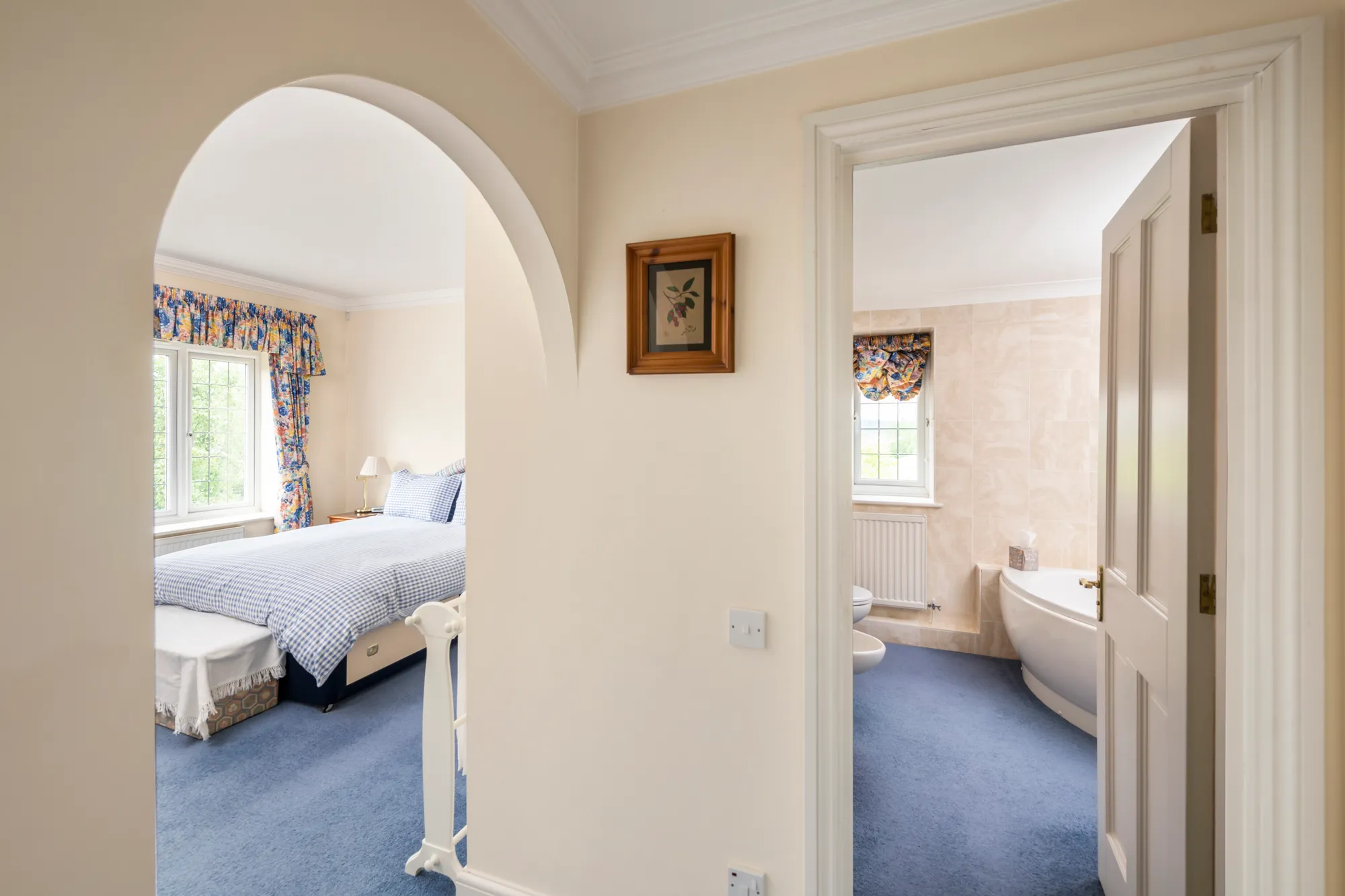 2 bed apartment for sale in Batts Hill, Reigate  - Property Image 9