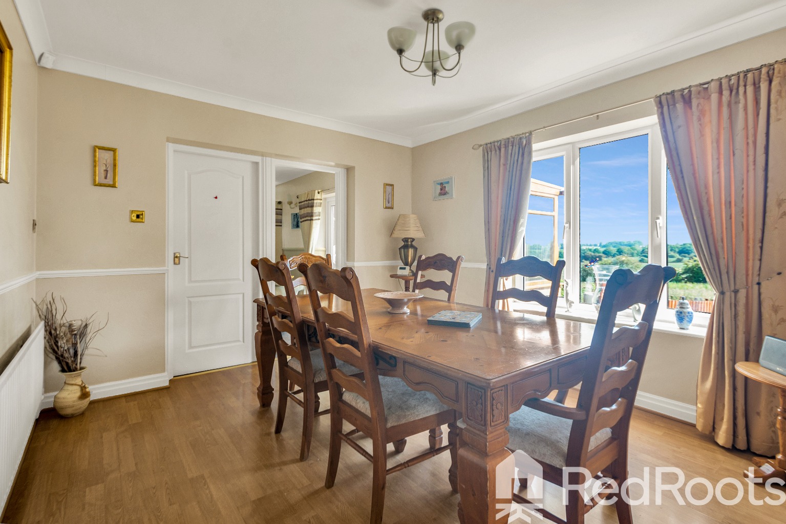 6 bed detached bungalow for sale in Barnsley Road, Barnsley  - Property Image 10