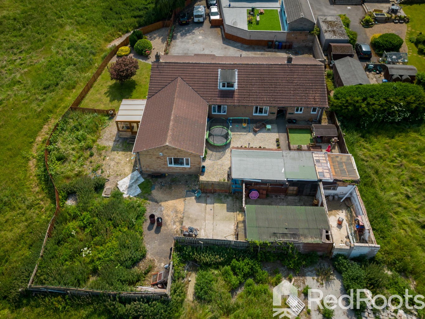 5 bed detached bungalow for sale in Barnsley Road, Barnsley  - Property Image 1