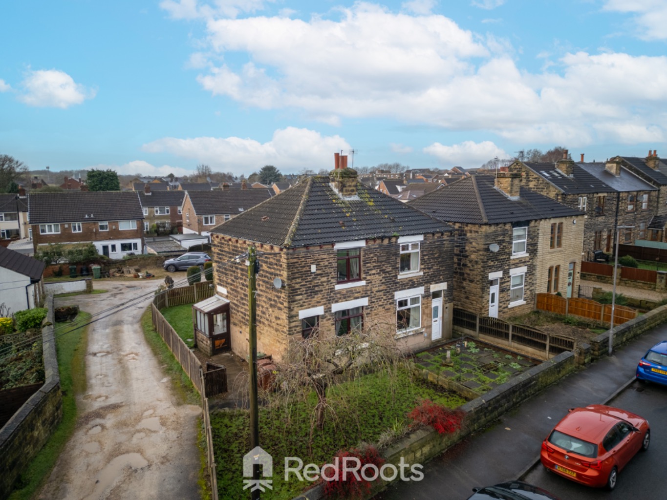 2 bed semi-detached house for sale in Hardakers Lane, Pontefract  - Property Image 1