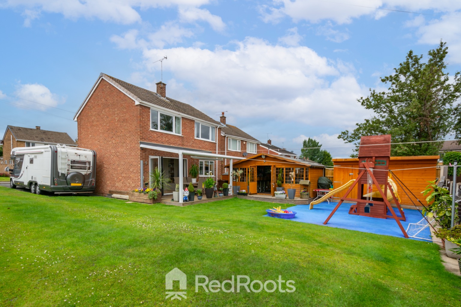 3 bed detached house for sale in Carr View, Pontefract  - Property Image 2