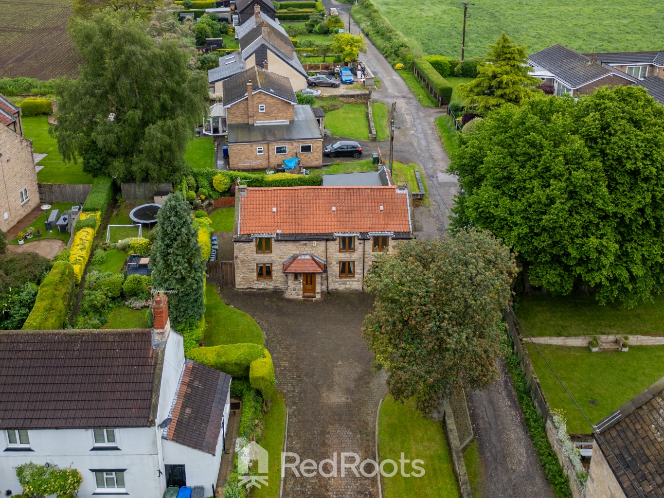 3 bed detached house for sale in Hangman Stone Lane, Doncaster  - Property Image 6