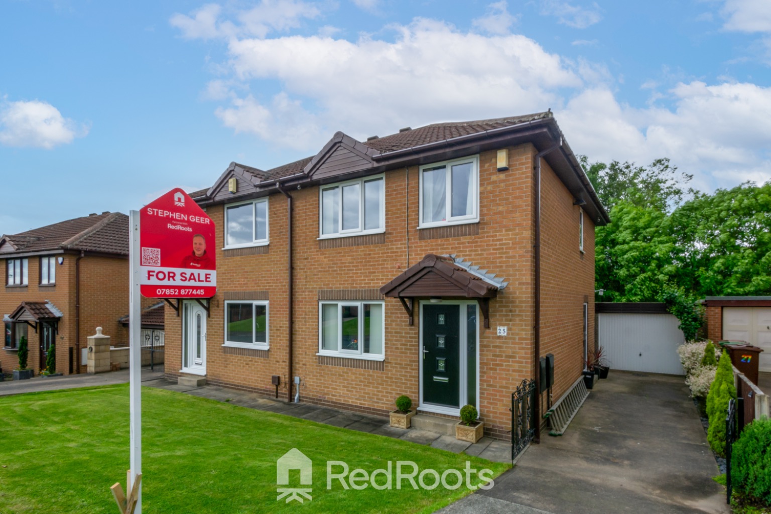 3 bed semi-detached house for sale in Meadow Croft, Pontefract  - Property Image 17