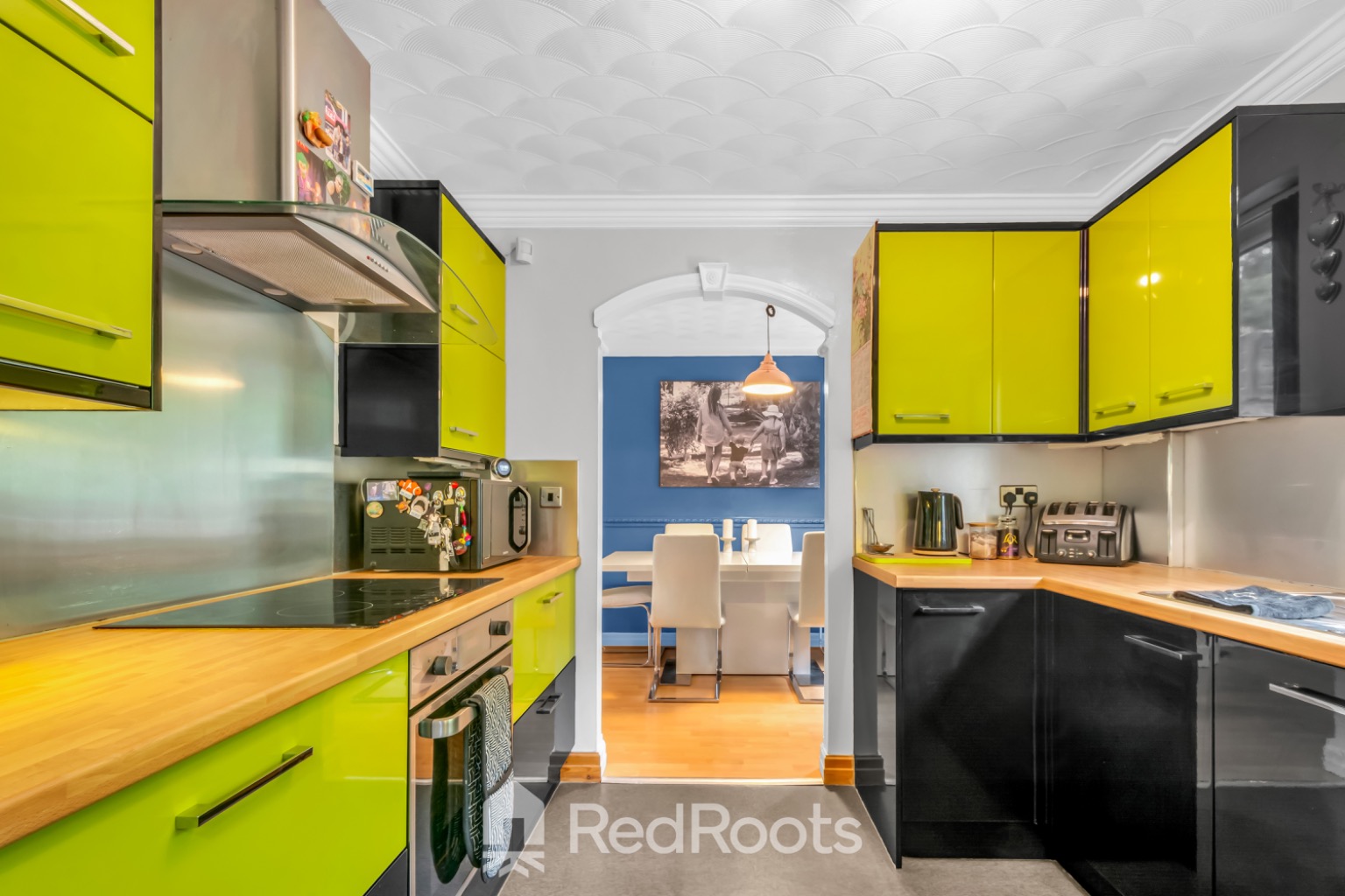 3 bed semi-detached house for sale in Meadow Croft, Pontefract  - Property Image 3