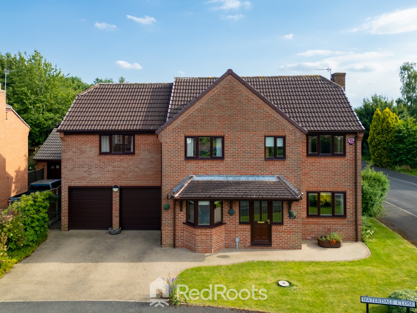 3 bed detached house for sale in Waterdale Close, Doncaster  - Property Image 1