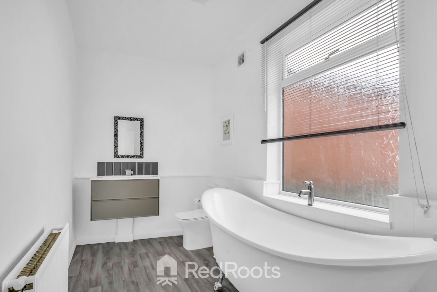 2 bed flat to rent in Kirkby Road, Hemsworth, Pontefract, West Yorkshire, WF9  - Property Image 5