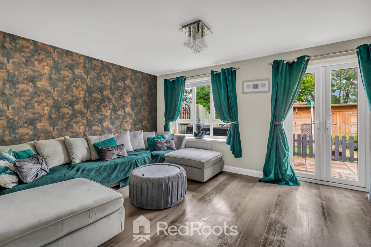 3 bed semi-detached house for sale in Highfield Road, Pontefract  - Property Image 5