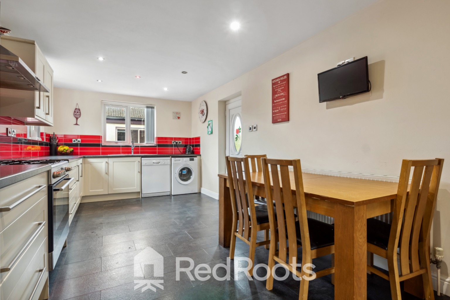 4 bed detached bungalow for sale in Doncaster, South Yorkshire, DN5  - Property Image 10