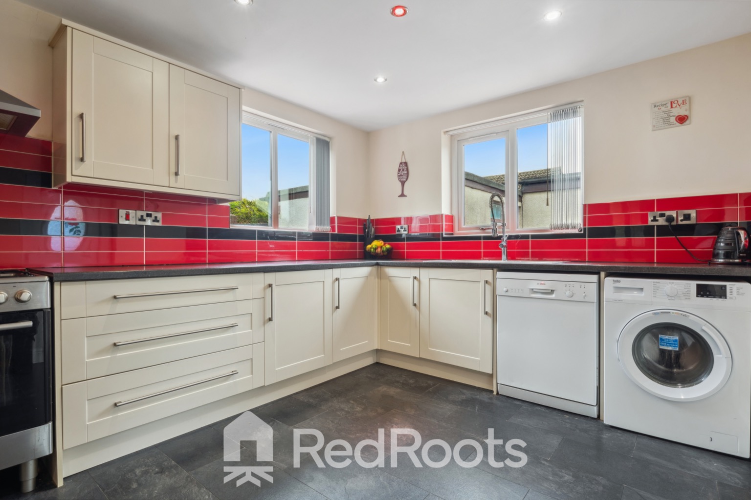 4 bed detached bungalow for sale in Doncaster, South Yorkshire, DN5  - Property Image 12