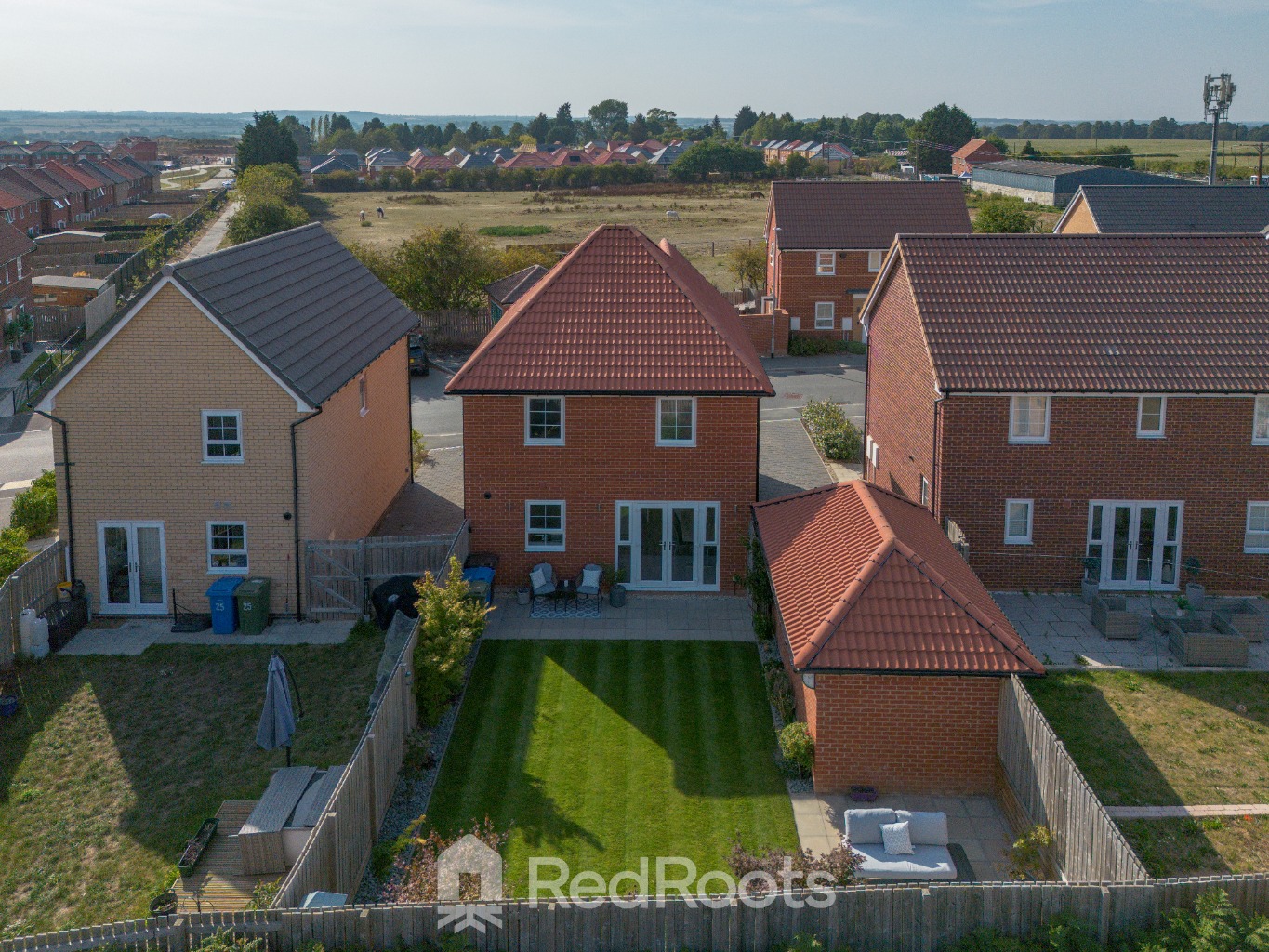 4 bed detached house for sale in Wallis Grove, Harworth, Doncaster, South Yorkshire, DN11 8SS  - Property Image 2
