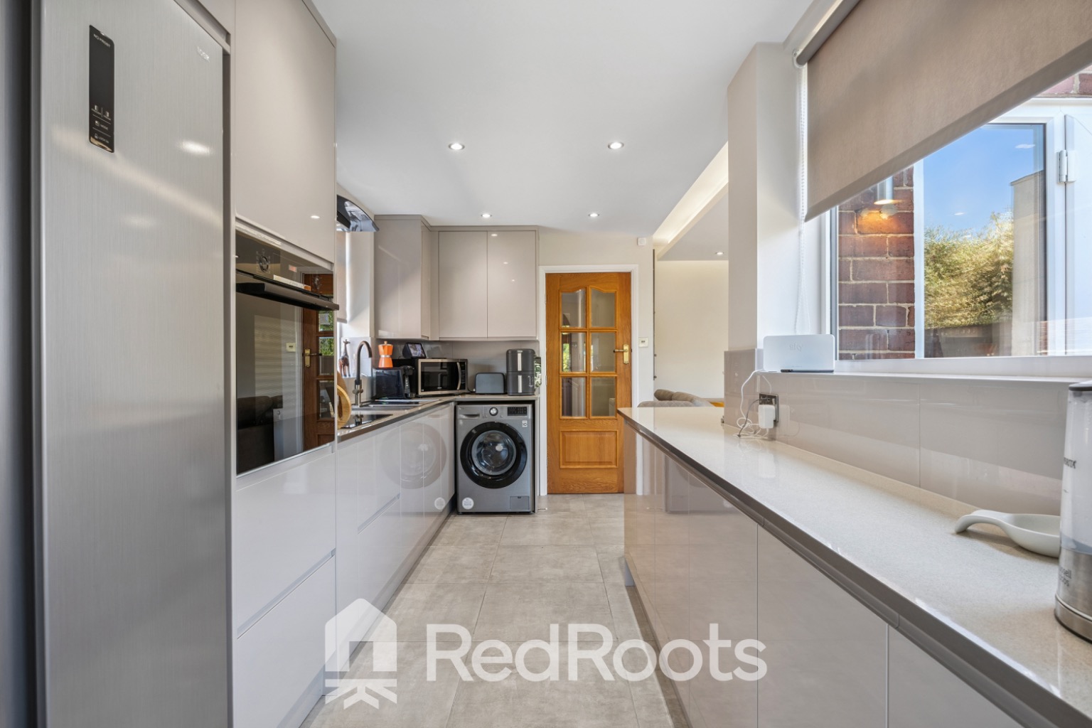 3 bed semi-detached house for sale in Doncaster, South Yorkshire, DN5  - Property Image 9