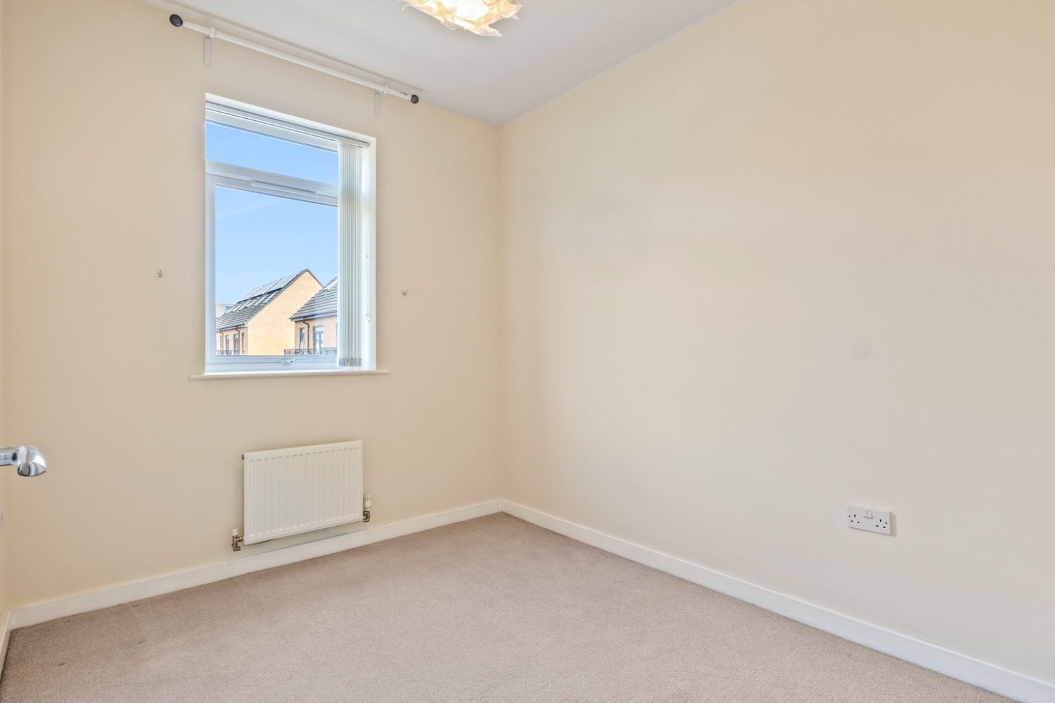 3 bed terraced house for sale in Heartswood Road, Bentley, Doncaster, South Yorkshire, DN5  - Property Image 9