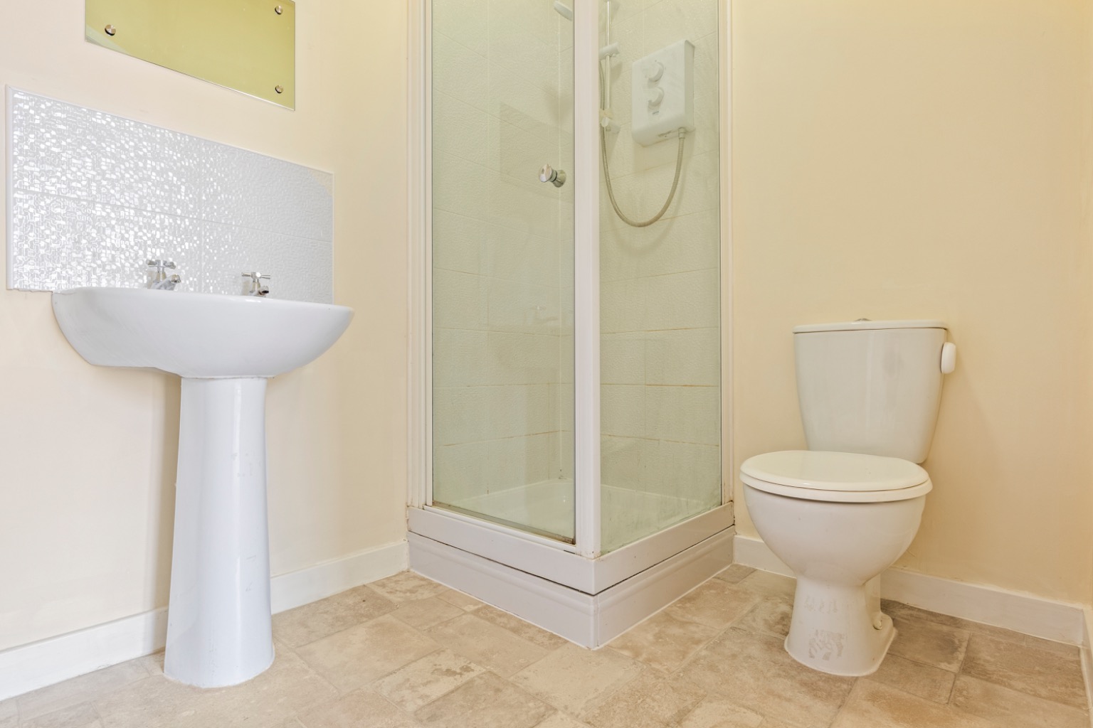 3 bed terraced house for sale in Heartswood Road, Bentley, Doncaster, South Yorkshire, DN5  - Property Image 14