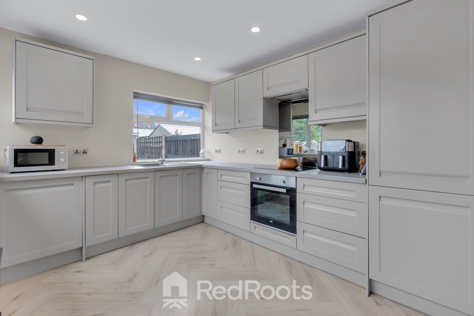 3 bed terraced house for sale in Raymond Road, Doncaster, South Yorkshire, DN5  - Property Image 11