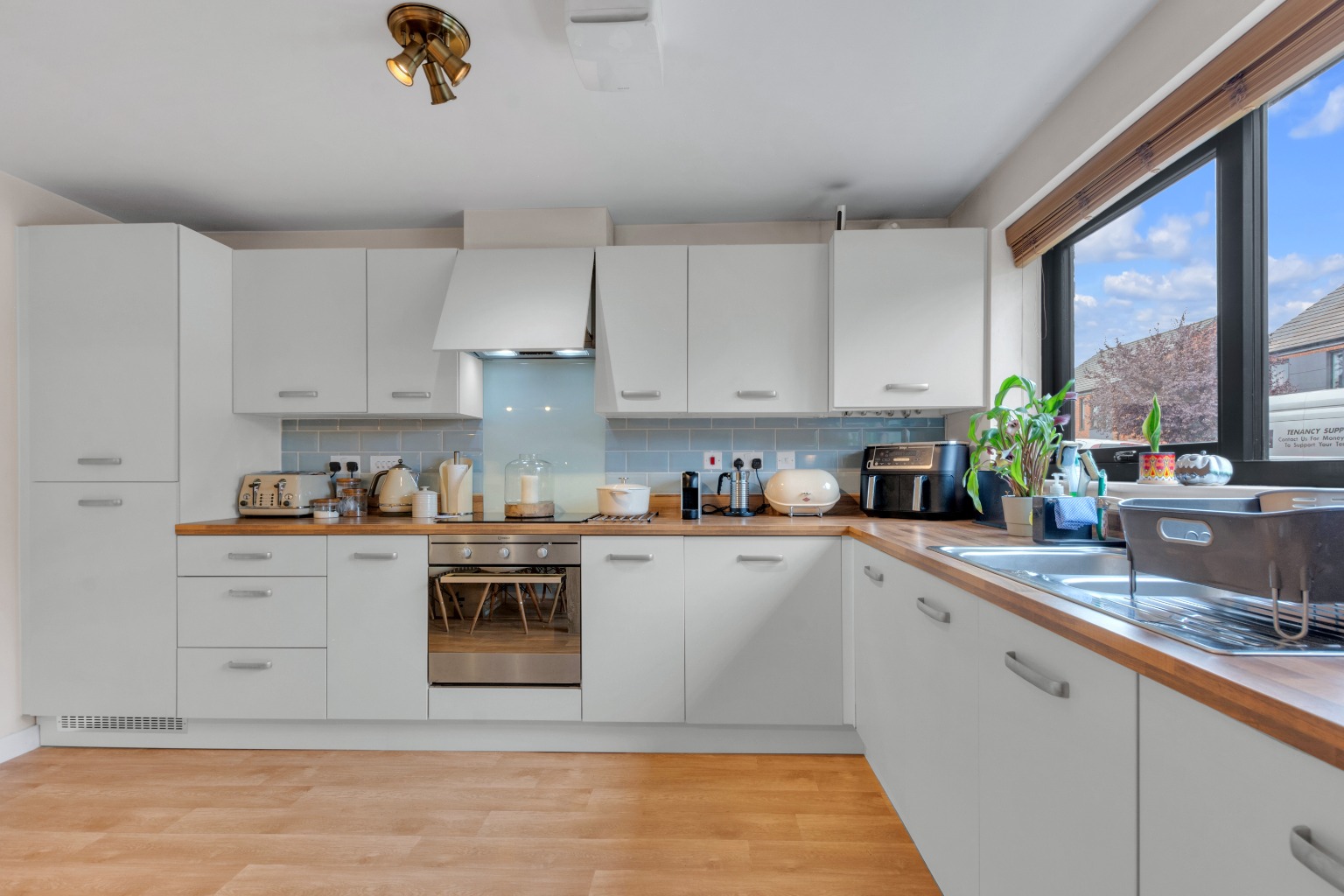 3 bed semi-detached house for sale in Pegasus Way, Balby, Doncaster, South Yorkshire, DN4 8DY  - Property Image 5