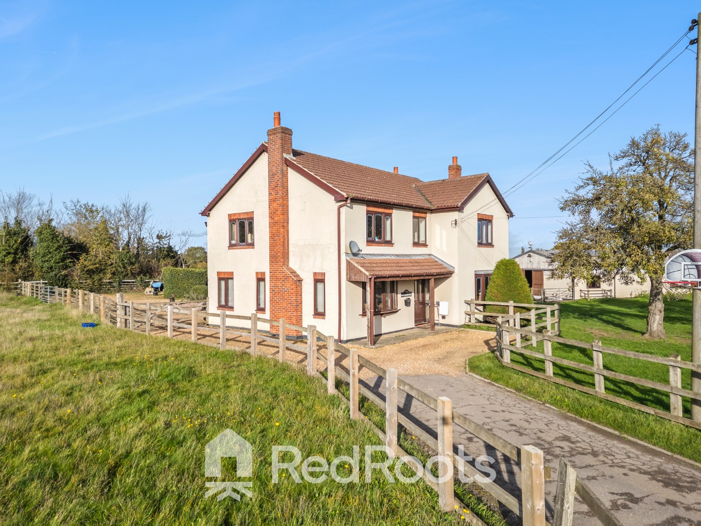 4 bed detached house for sale in Hollin Bridge Road, Hatfield Woodhouse, Doncaster, South Yorkshire, DN7  - Property Image 1