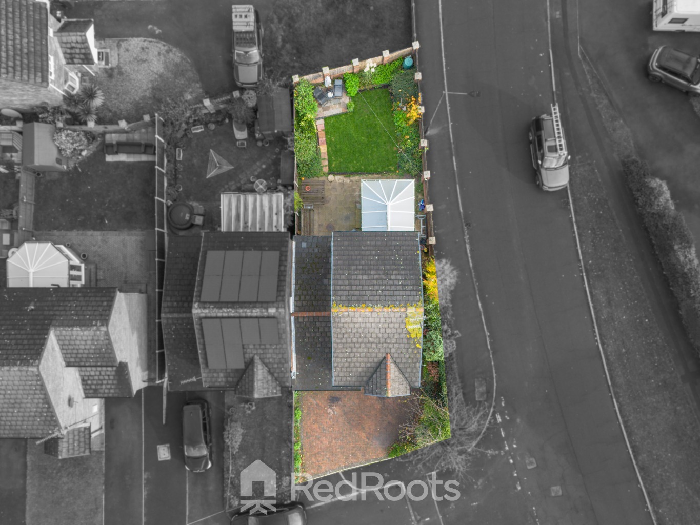 3 bed link detached house for sale in 2 Trent Close, Edlington, Doncaster, DN12 - Property Image 2