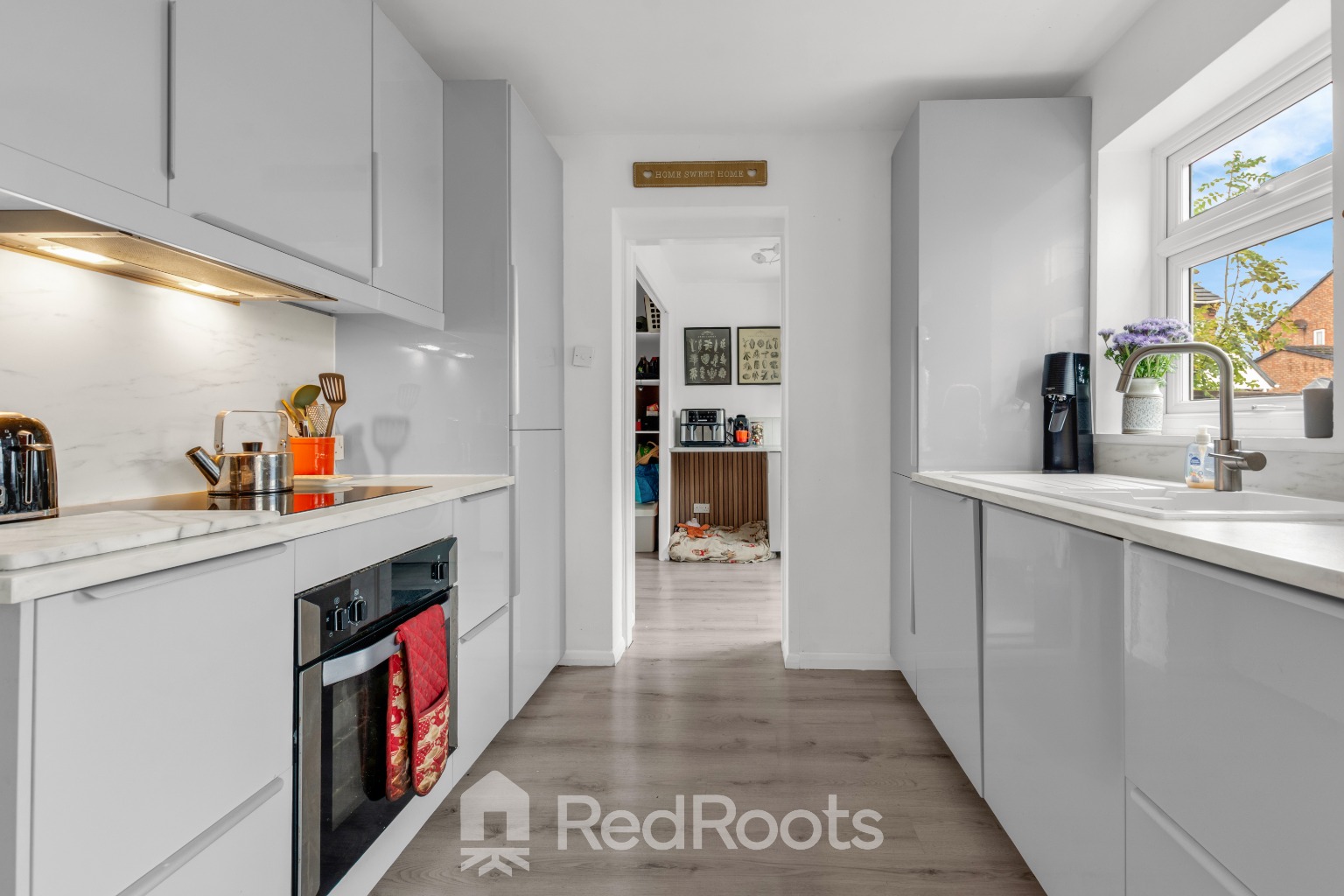 3 bed link detached house for sale in 2 Trent Close, Edlington, Doncaster, DN12 - Property Image 12