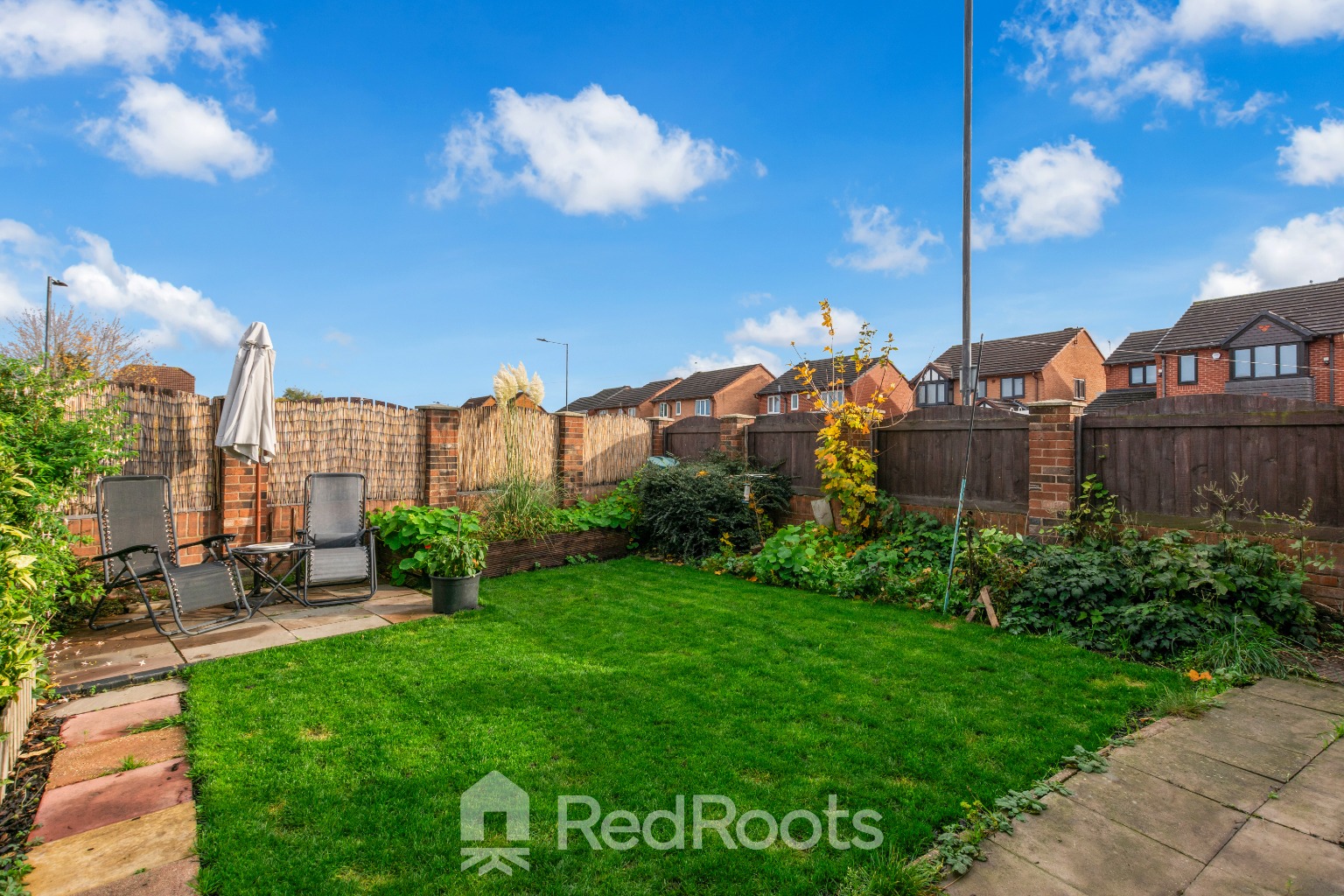 3 bed link detached house for sale in 2 Trent Close, Edlington, Doncaster, DN12 - Property Image 29