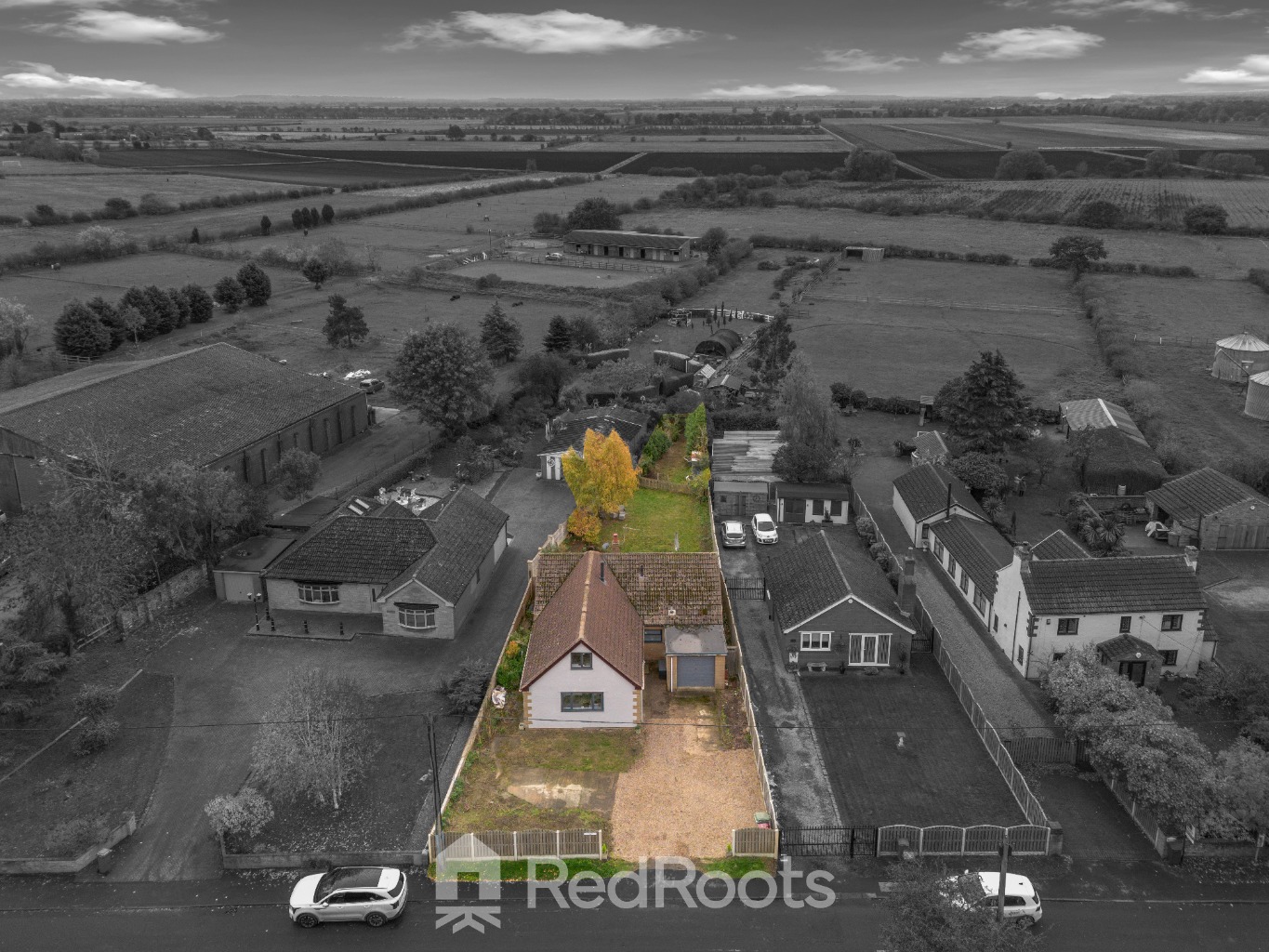 4 bed detached house for sale in High Street, Wroot, Doncaster, Lincolnshire, DN9  - Property Image 2