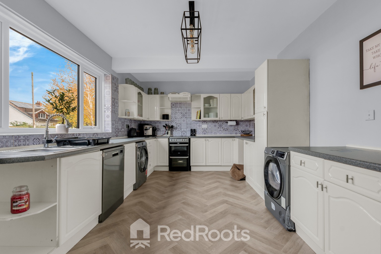 4 bed detached house for sale in High Street, Wroot, Doncaster, Lincolnshire, DN9  - Property Image 8