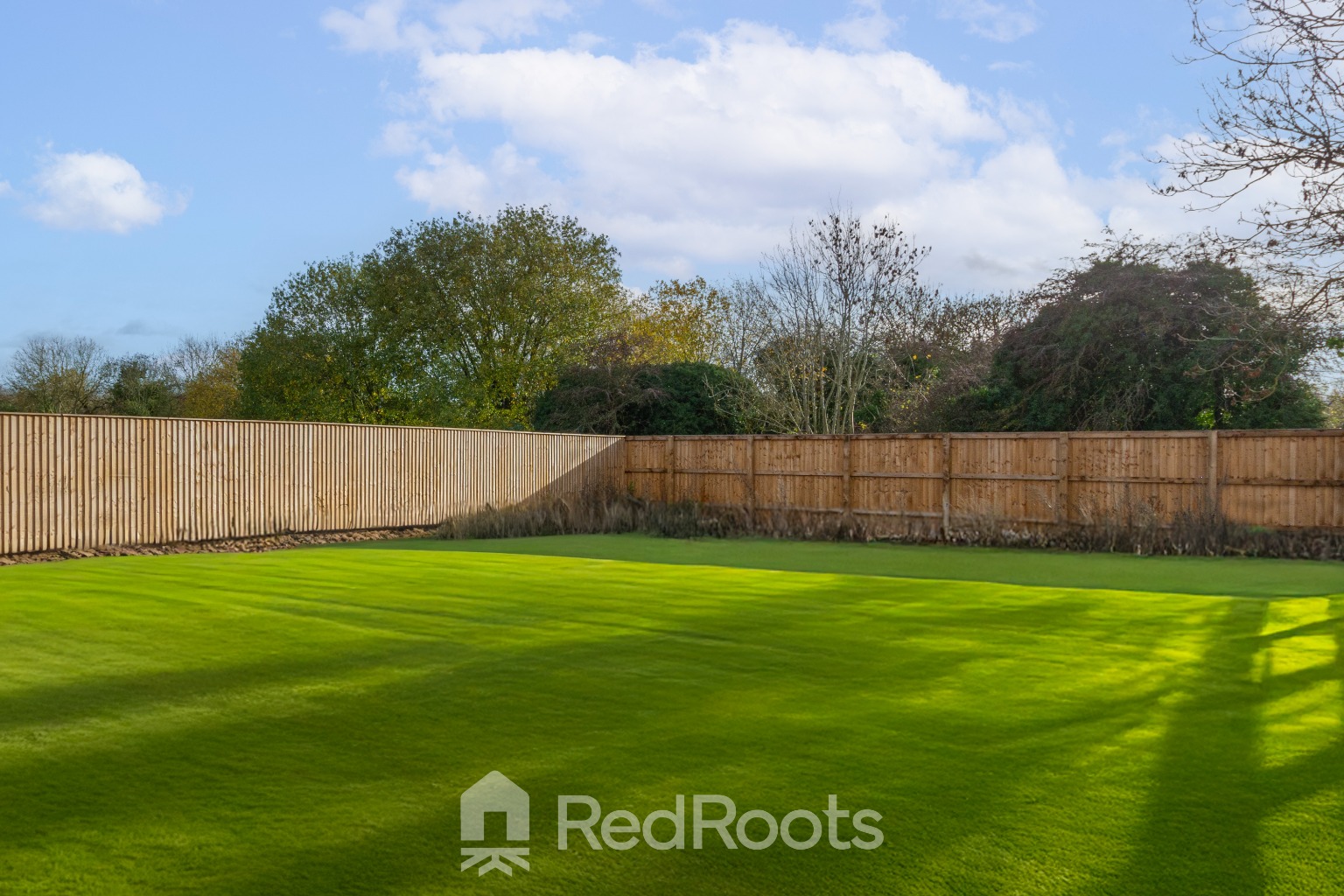 3 bed detached house for sale in 2 Long Pasture Drive, Norton, Doncaster, South Yorkshire, DN6 9FJ  - Property Image 4