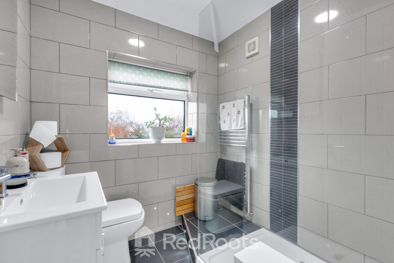 2 bed semi-detached house for sale in Crompton Avenue, Doncaster, South Yorkshire, DN5 - Property Image 12