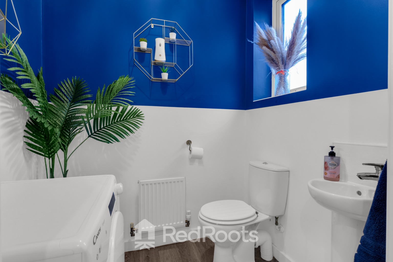 3 bed end of terrace house for sale in South Elmsall, Pontefract, West Yorkshire, WF9 - Property Image 9