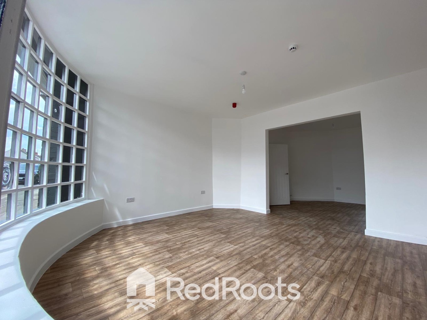 3 bed mixed use for sale in Bentley, Doncaster, South Yorkshire, DN5  - Property Image 7