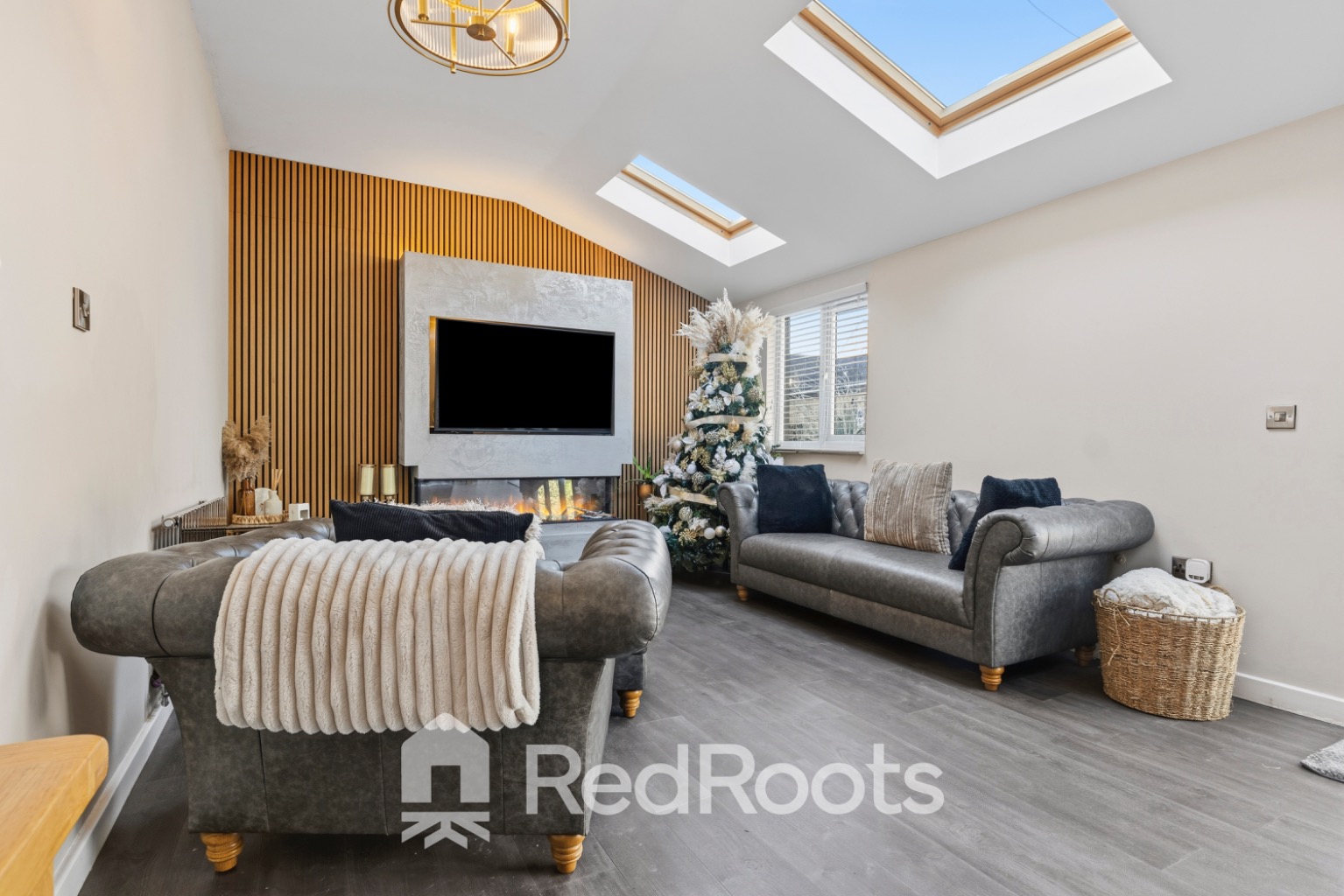 4 bed semi-detached house for sale in High Street, Arksey, Doncaster, South Yorkshire, DN5  - Property Image 7